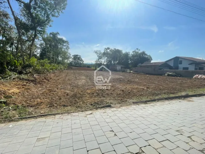 Terreno com 2.458,94m² em Guaramirim, SC