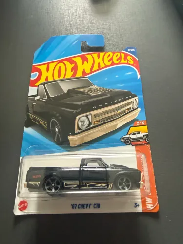 Hot Wheels ?67 Chevy C10 