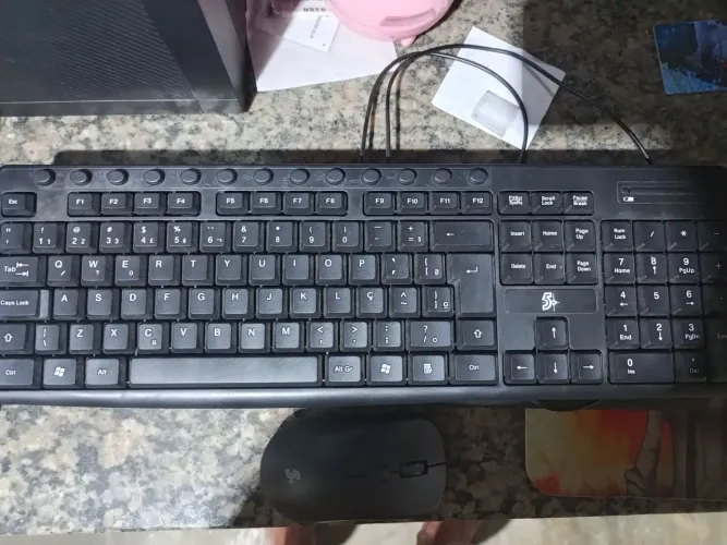Teclado e mousse