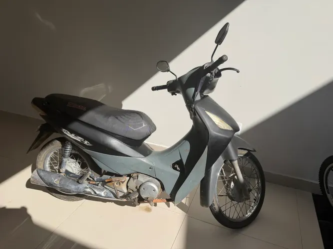 Honda biz 125 es 2008