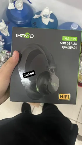 Fone de ouvido imenso