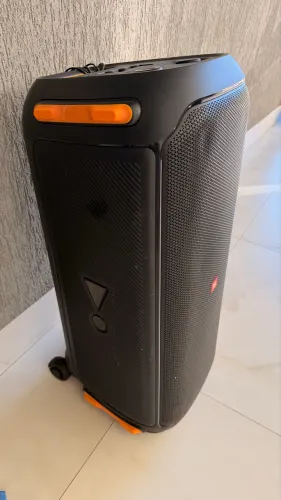 Jbl party 710