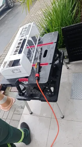 TÉCNICO EM REFRIGERAÇÃO 