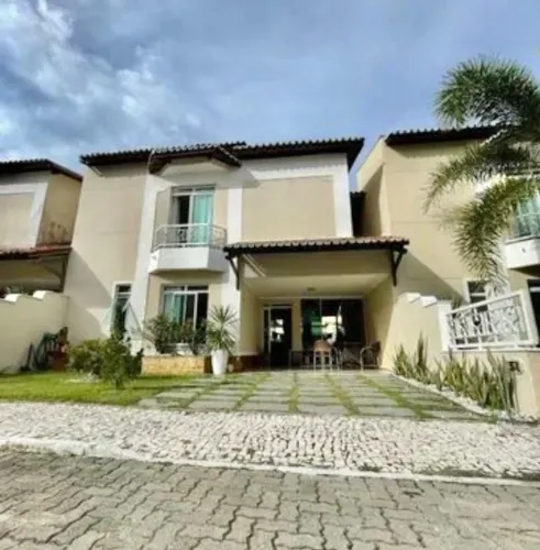 Casa em Condomínio no Centro de Eusébio, porteira fechada e com energia solar. 750 mil