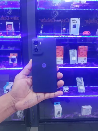 Vendo celular Motorola moto G 24
