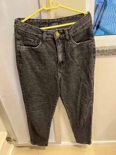 Calça jeans preta 