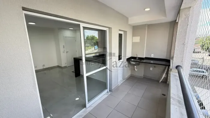 Imóvel para aluguel tem 62 metros quadrados com 2 quartos