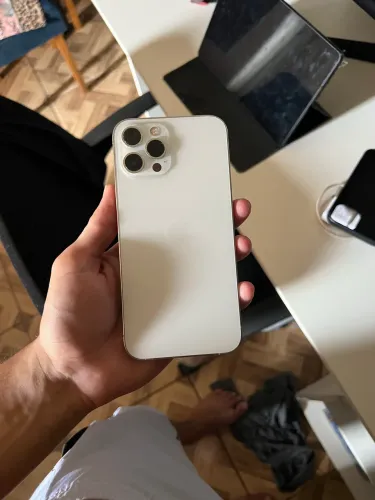 iPhone 12 Pro Max