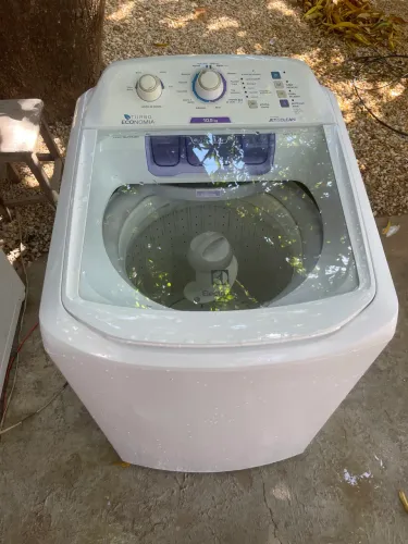 Máquina de lavar Electrolux 10.5 KG 