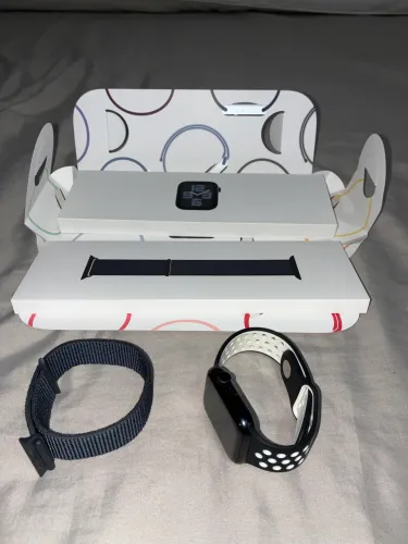 Apple Watch SE 44mm 
