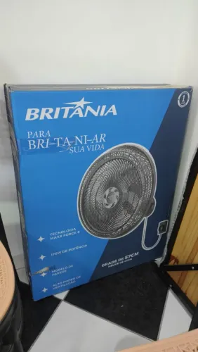 Ventilador de parede Britânia