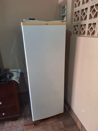 Vendo Freezer/Cervejeira