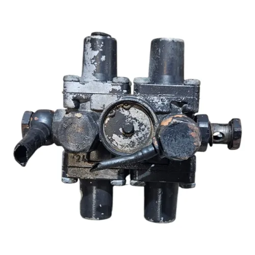 Valvula 4 Circuitos Protetora Wabco Mercedes-Benz 914 1995
