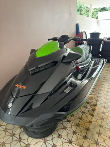 Yamaha GP1800