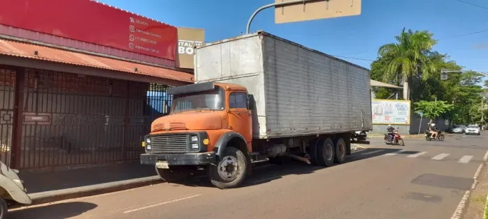 caminhão mercedes 1981 trucado chassi alongado