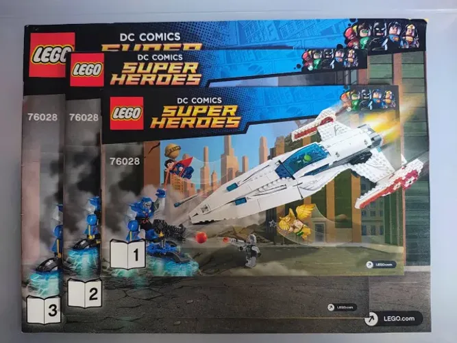 LEGO DC 76028 - A Invasão de Darkseid (100% Completo + Nave Javelin)