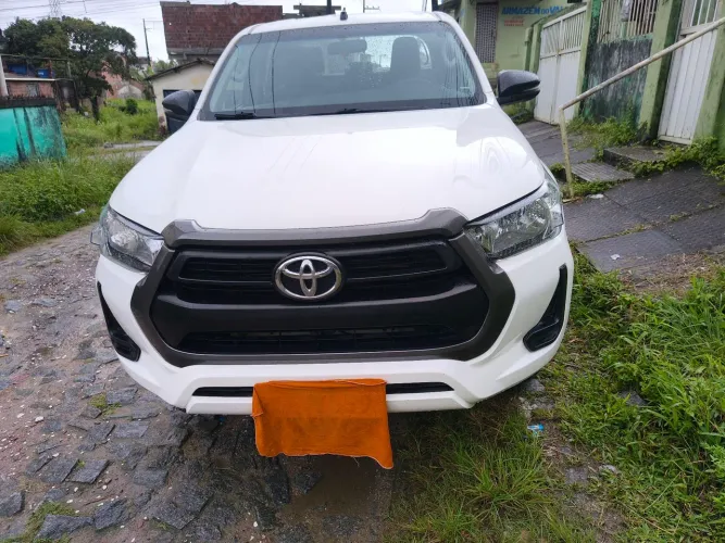 Toyota Hilux CD 4X4 2.8 Diesel Mec. 2022