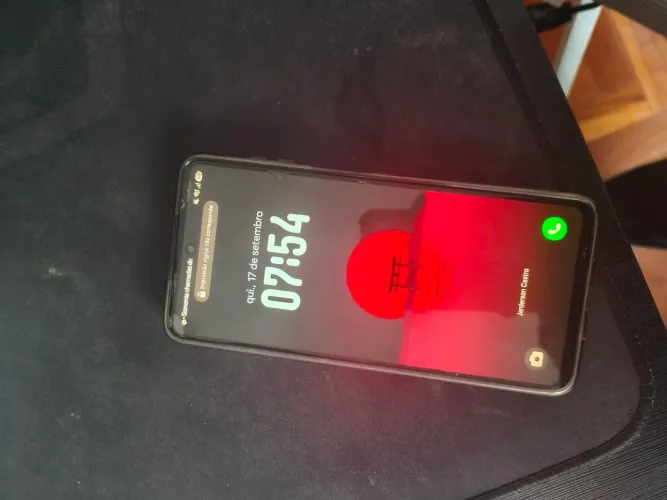 Celular M54 semi novo