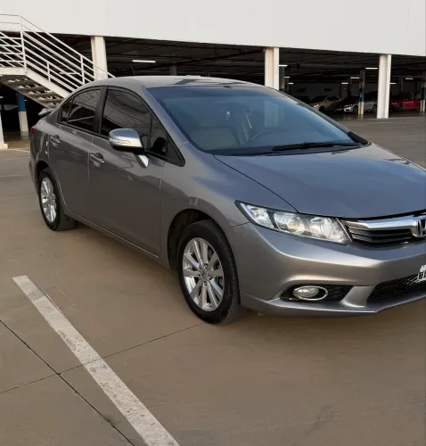 Honda Civic Sedan LXR 2.0 Flexone 16V Aut. 4P 2014