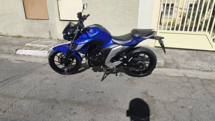Fz25 azul
