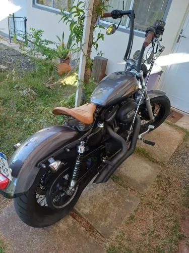 Harley Davidson XL1200 Custom Limited CB