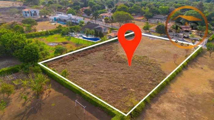 Maravilhoso Lote de esquina em condomínio formado