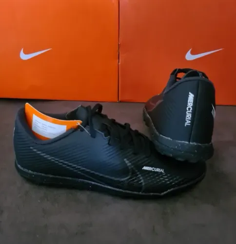 Chuteira Nike Mercurial vapor 15 Club TF Tam-40 (original / nova)