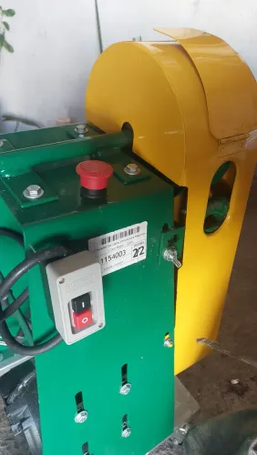 Limpador de Cana com Motor 220V<br>Maqtron
