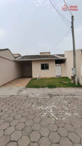 Casa com 3 dormitórios para alugar, 60 m² por R$ 1.800,00/mês - Jardim Aeroporto - Guarati