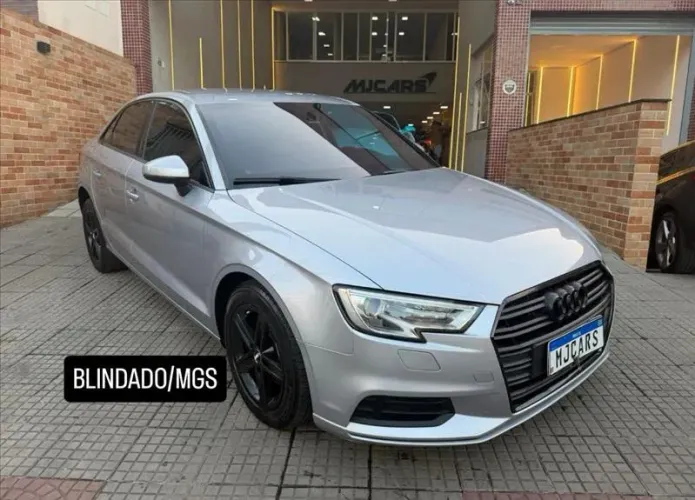 Audi A3 Sedan 1.4 TFSI Flex Tiptronic 4P 2017