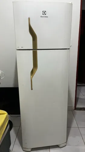 Vendo Geladeira Nova