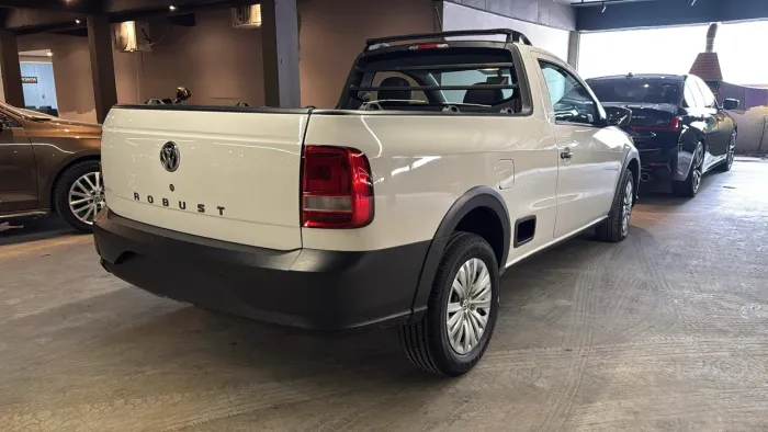 Volkswagen Saveiro Robust 1.6 Total Flex 16V 2023