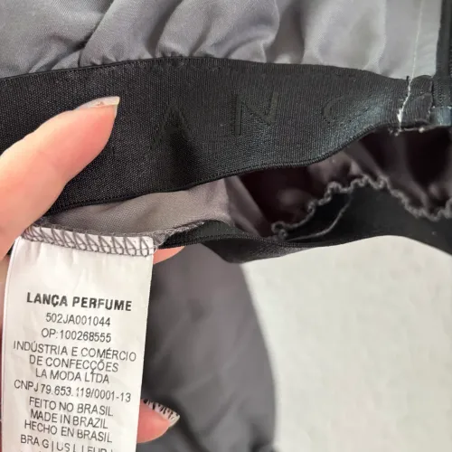jaqueta cropped lança perfume, tamanho g, na cor cinza