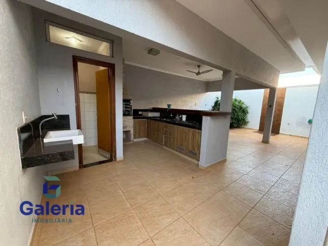 Casa de condomínio com 2 quartos para alugar, 137m² - Jardim Manoel Penna