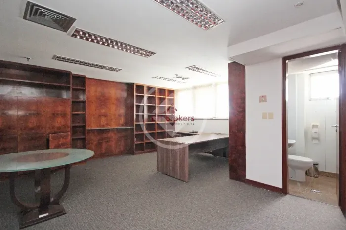SALA/ANDAR COMERCIAL À VENDA NO FUNCIONÁRIOS, BELO HORIZONTE  980M² ALUGADO codigo: 341588