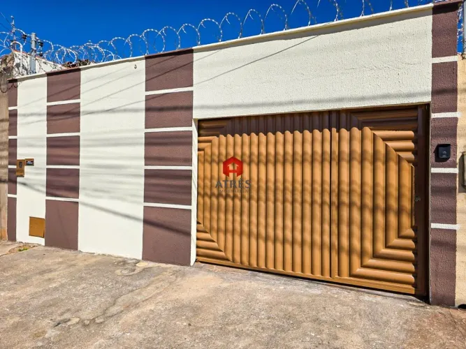 Casa para Alugar na Vila Maria | 3 Quartos | Suíte | Amplo Terreno | Aparecida de Goiânia