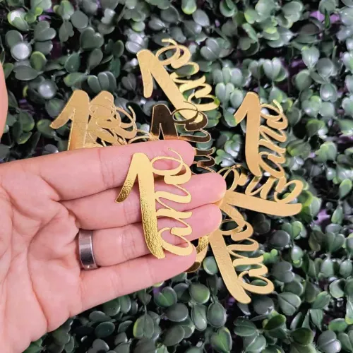 Trabalhos com apliques em papel lamicorte 