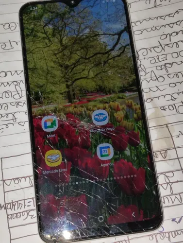 Celular para arrumar 