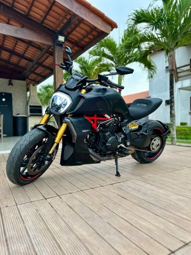 Ducati Diavel 1260S