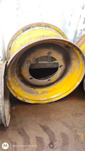 Roda traseira retroescavadeira JCB 3C 16X24 p/n 339/41271