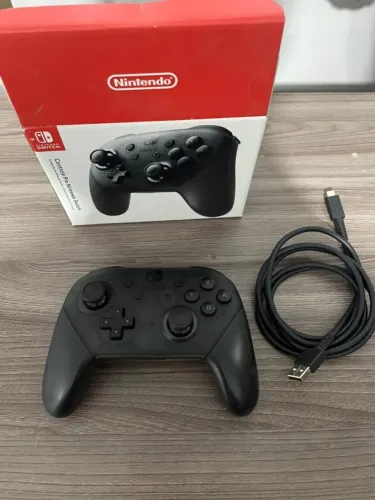 Controle Nintendo Switch Pro