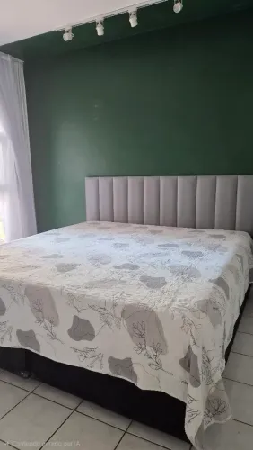 Cama king base baú