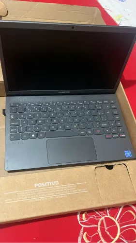Notebook positivo com defeito