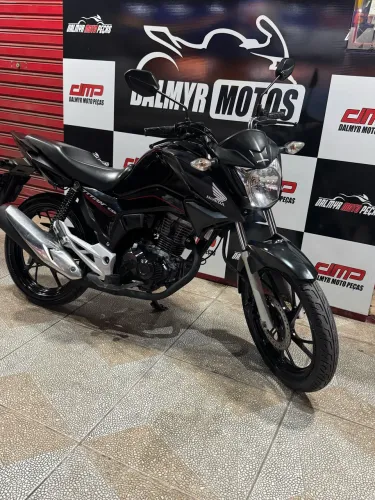 Titan 160 2024 Vendo troco aceito cartão. financiamento