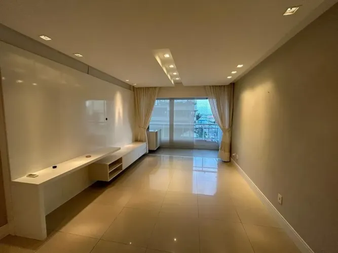 APARTAMENTO NA PENÍNSULA COM 3 SUÍTE- VISTA MAR