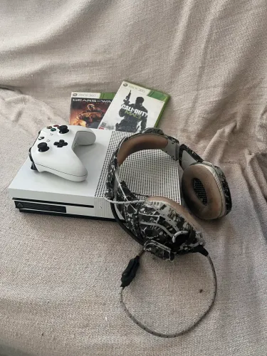 Xbox One S