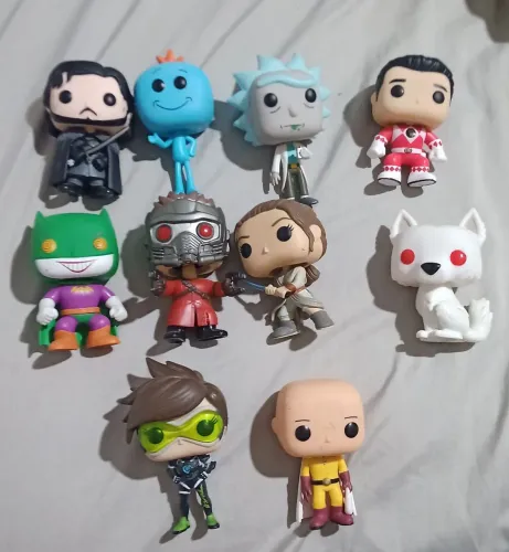 Funko pop diversos star Wars Rick Saitama diversos