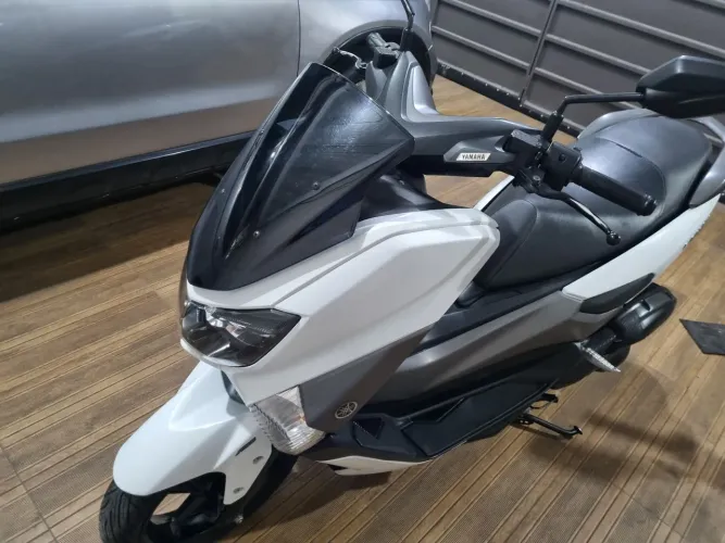 NMAX IMPECÁVEL TODA REVISADA TROCO POR MOTO CONVENCIONAL