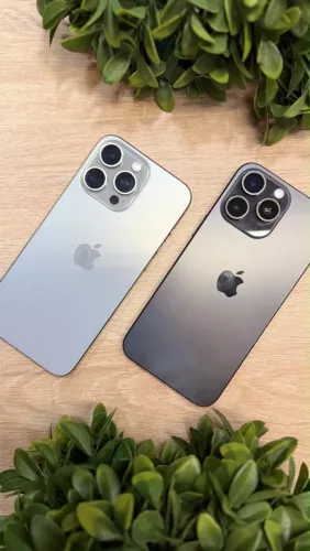 iPhone 15 PRO MAX 5G 256GB seminovo R$ 3999,00 a vista no PIX?