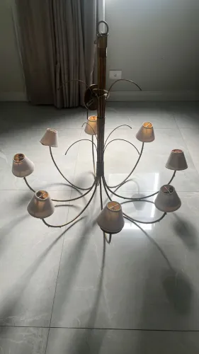 lustre latão